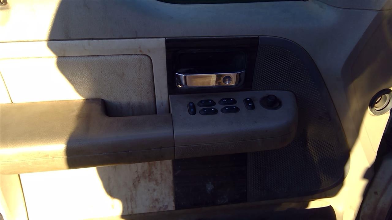 https://f005.backblazeb2.com/file/img-partshotlines-com/Inventory/SW52/Vehicle/18924_02.jpg