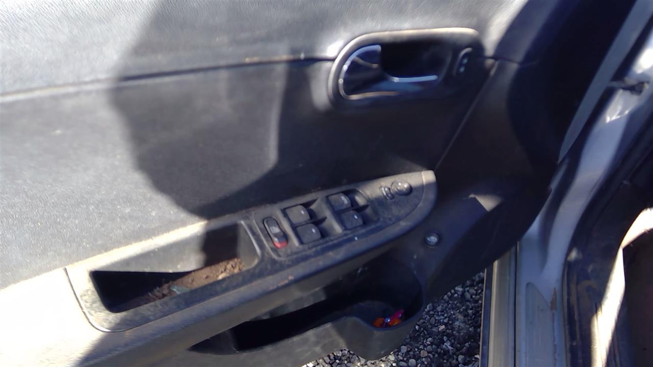 https://f005.backblazeb2.com/file/img-partshotlines-com/Inventory/SW52/Vehicle/18931_02.jpg