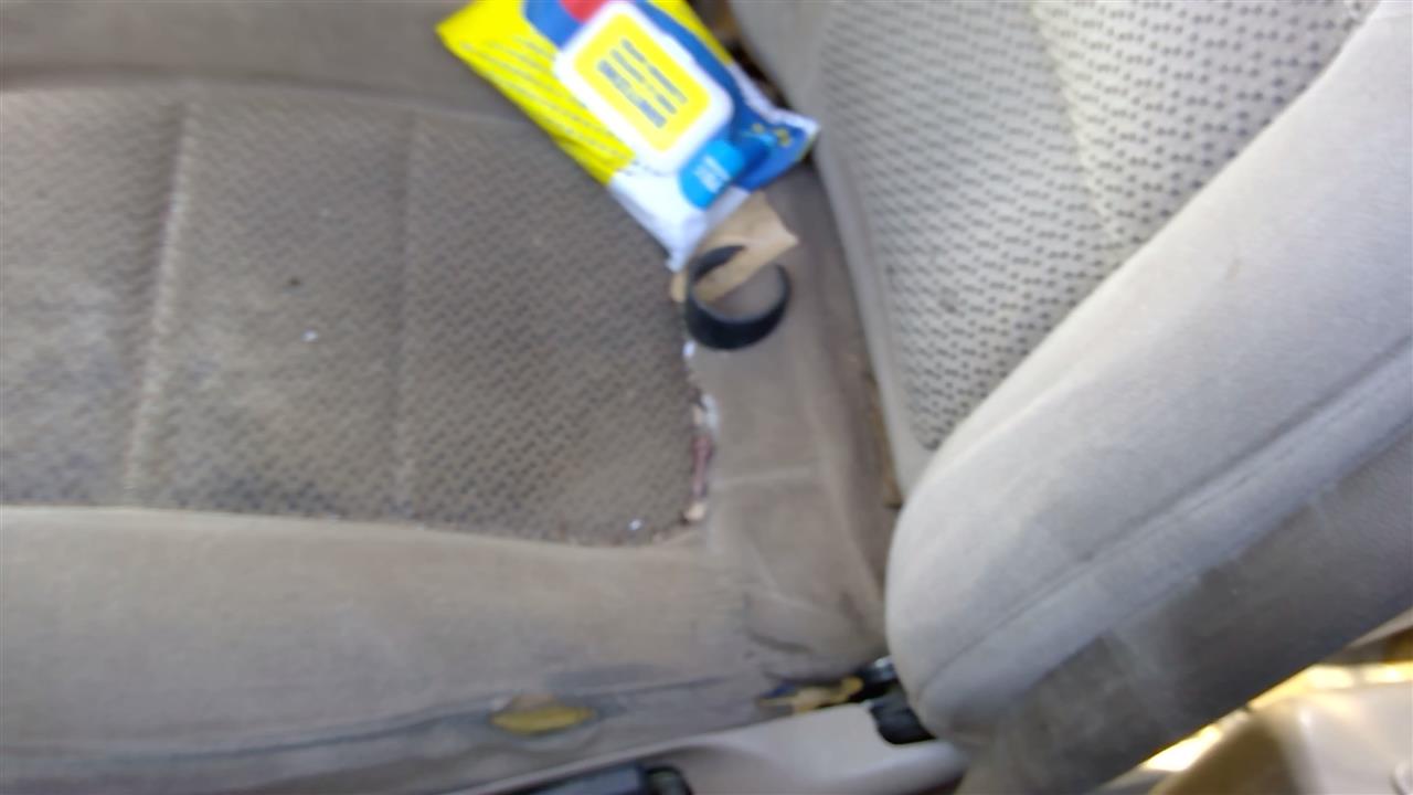 https://f005.backblazeb2.com/file/img-partshotlines-com/Inventory/SW52/Vehicle/18939_03.jpg