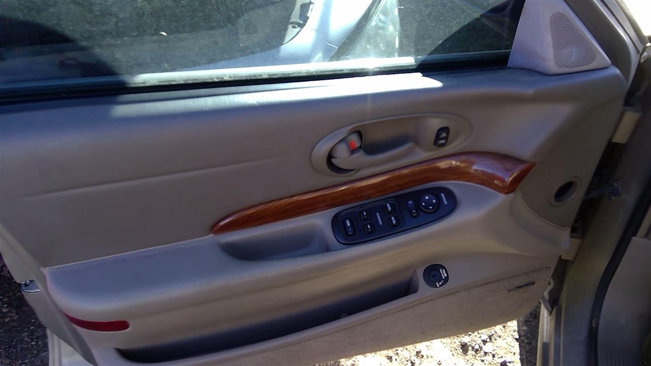 https://f005.backblazeb2.com/file/img-partshotlines-com/Inventory/SW52/Vehicle/18947_02.jpg