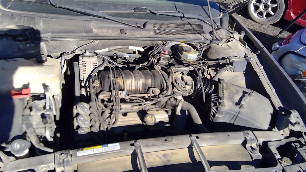https://f005.backblazeb2.com/file/img-partshotlines-com/Inventory/SW52/Vehicle/18947_05.jpg