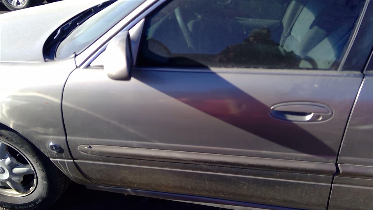 https://f005.backblazeb2.com/file/img-partshotlines-com/Inventory/SW52/Vehicle/18947_10.jpg