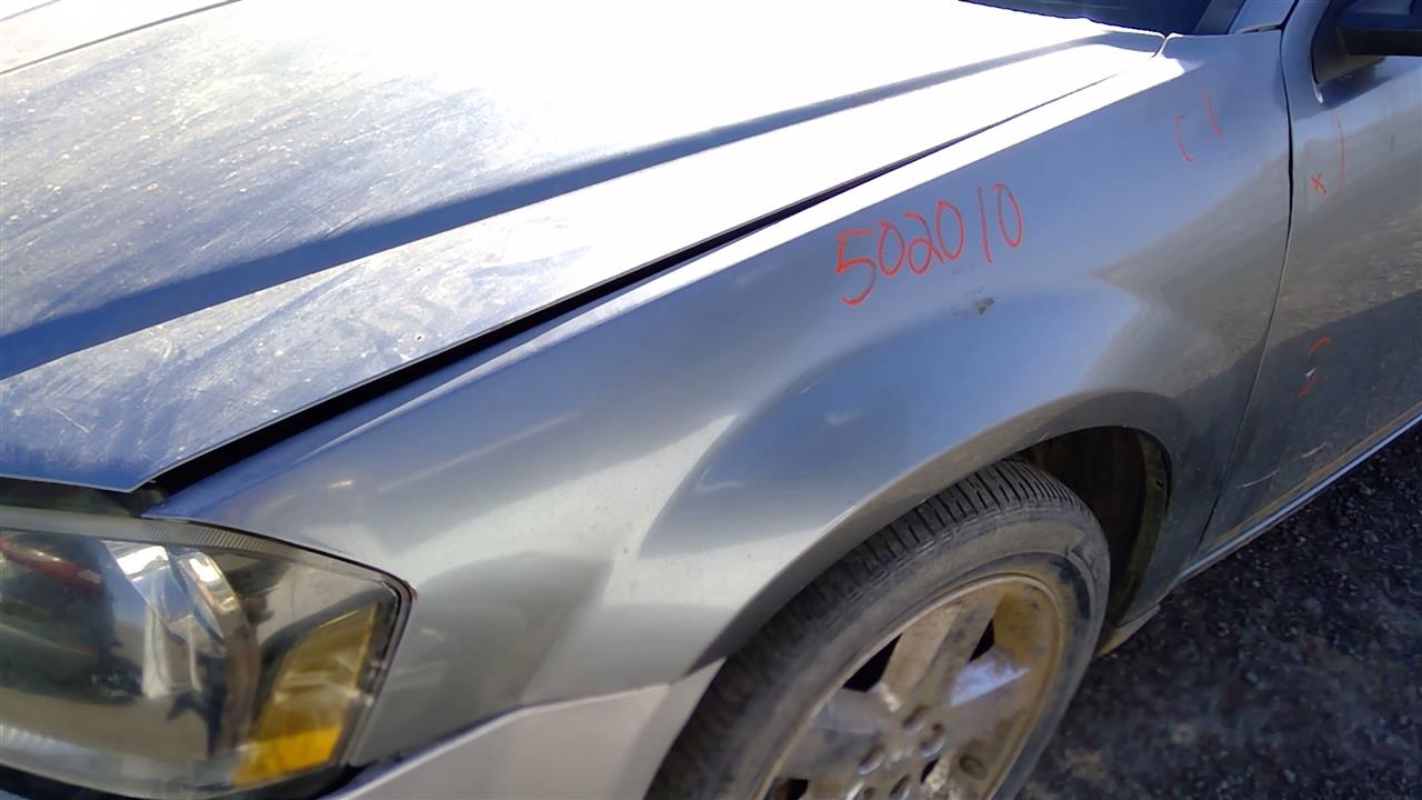 https://f005.backblazeb2.com/file/img-partshotlines-com/Inventory/SW52/Vehicle/18953_10.jpg