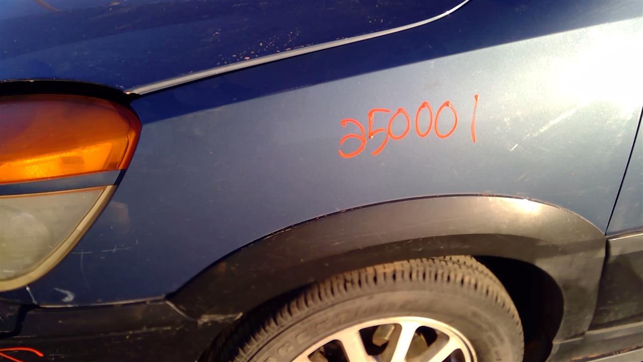 https://f005.backblazeb2.com/file/img-partshotlines-com/Inventory/SW52/Vehicle/18954_09.jpg