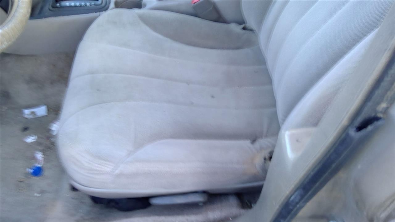 https://f005.backblazeb2.com/file/img-partshotlines-com/Inventory/SW52/Vehicle/18958_03.jpg