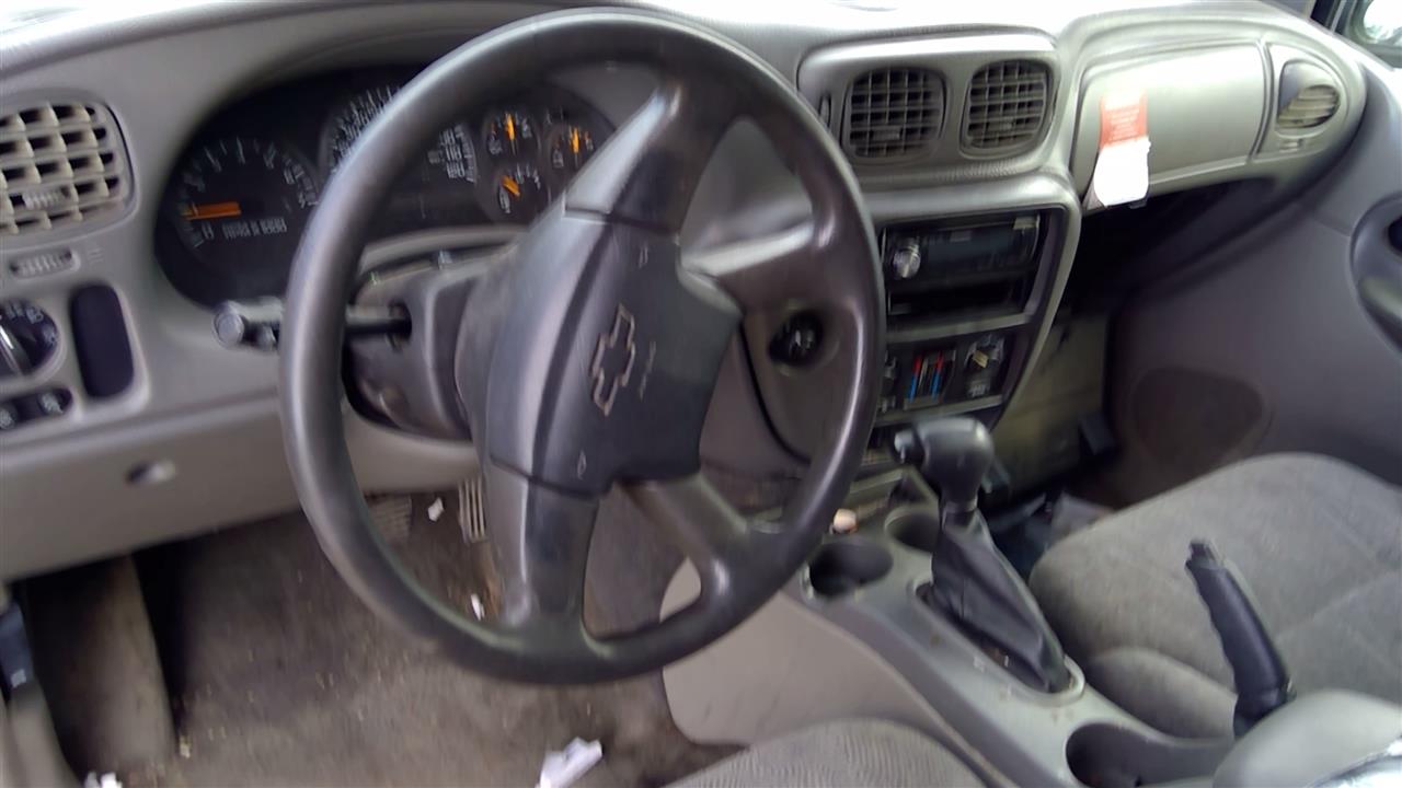 https://f005.backblazeb2.com/file/img-partshotlines-com/Inventory/SW52/Vehicle/18969_02.jpg