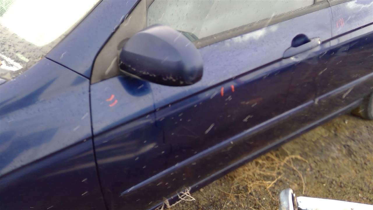 https://f005.backblazeb2.com/file/img-partshotlines-com/Inventory/SW52/Vehicle/18971_09.jpg