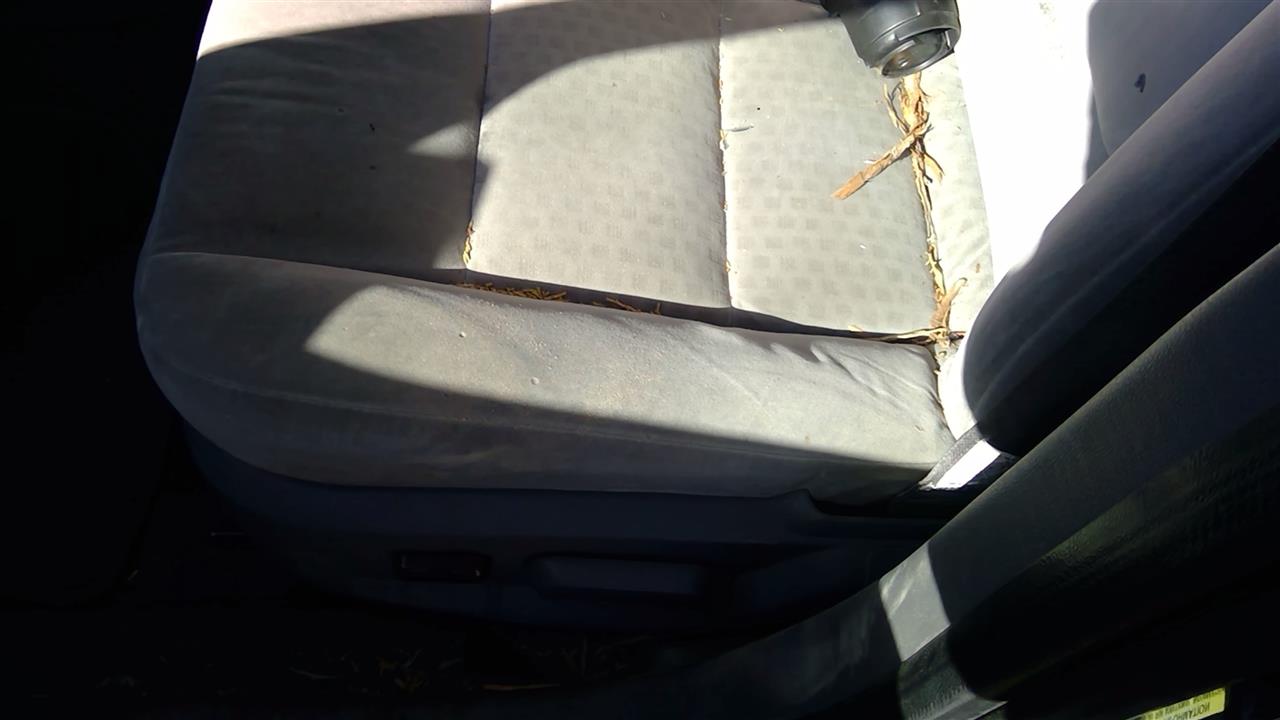 https://f005.backblazeb2.com/file/img-partshotlines-com/Inventory/SW52/Vehicle/19005_03.jpg