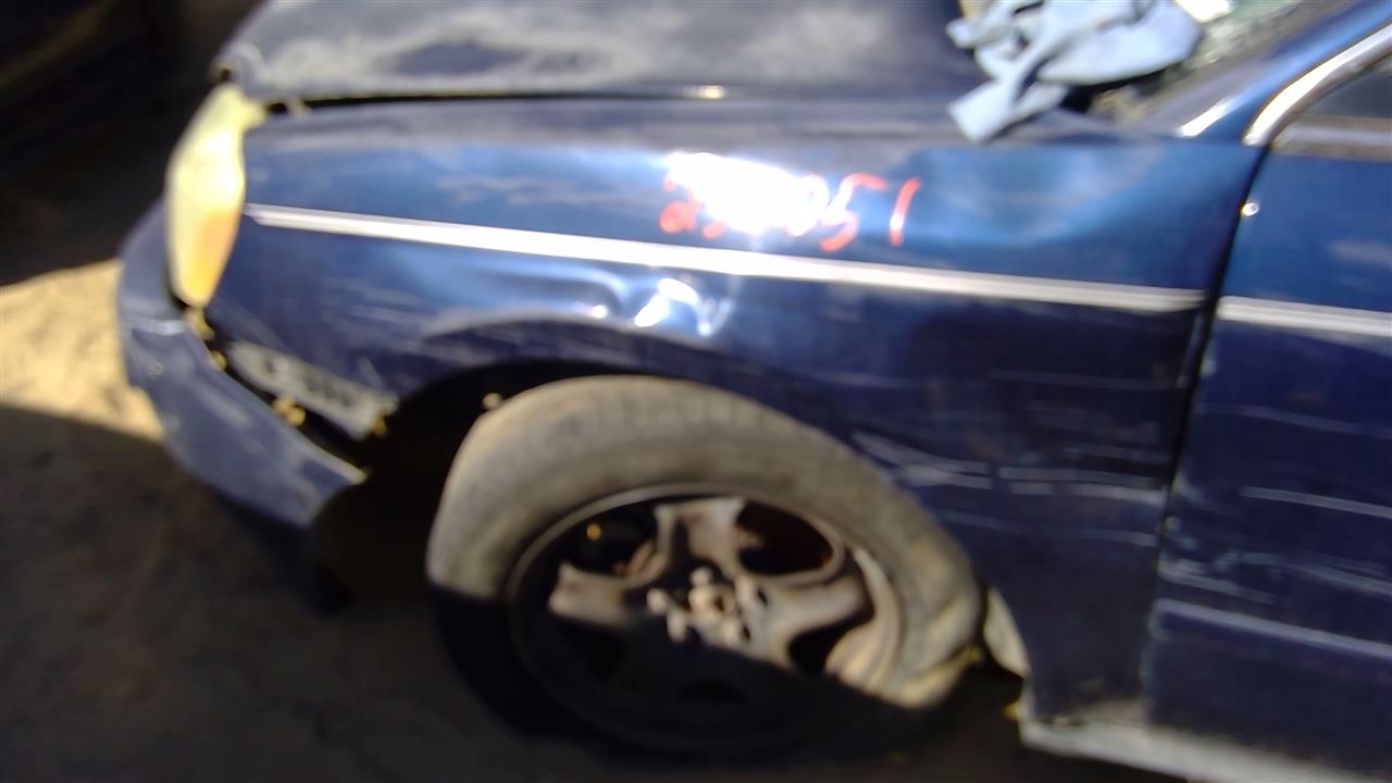 https://f005.backblazeb2.com/file/img-partshotlines-com/Inventory/SW52/Vehicle/19005_09.jpg