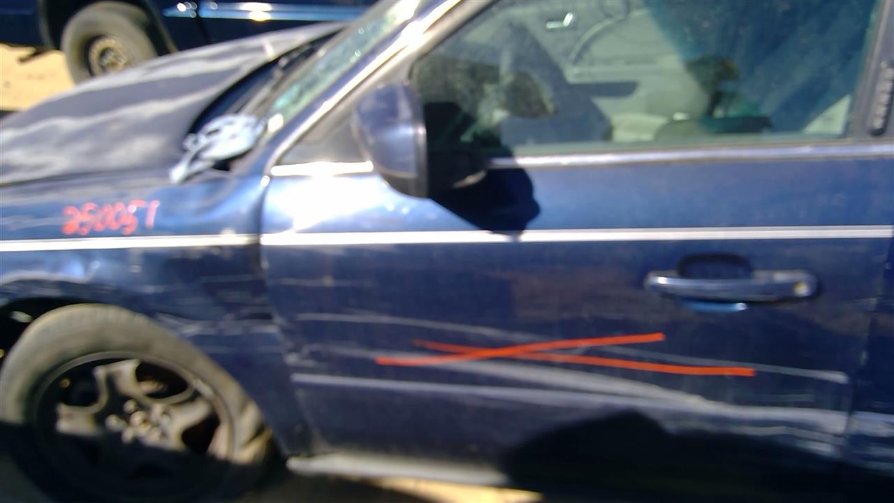 https://f005.backblazeb2.com/file/img-partshotlines-com/Inventory/SW52/Vehicle/19005_10.jpg