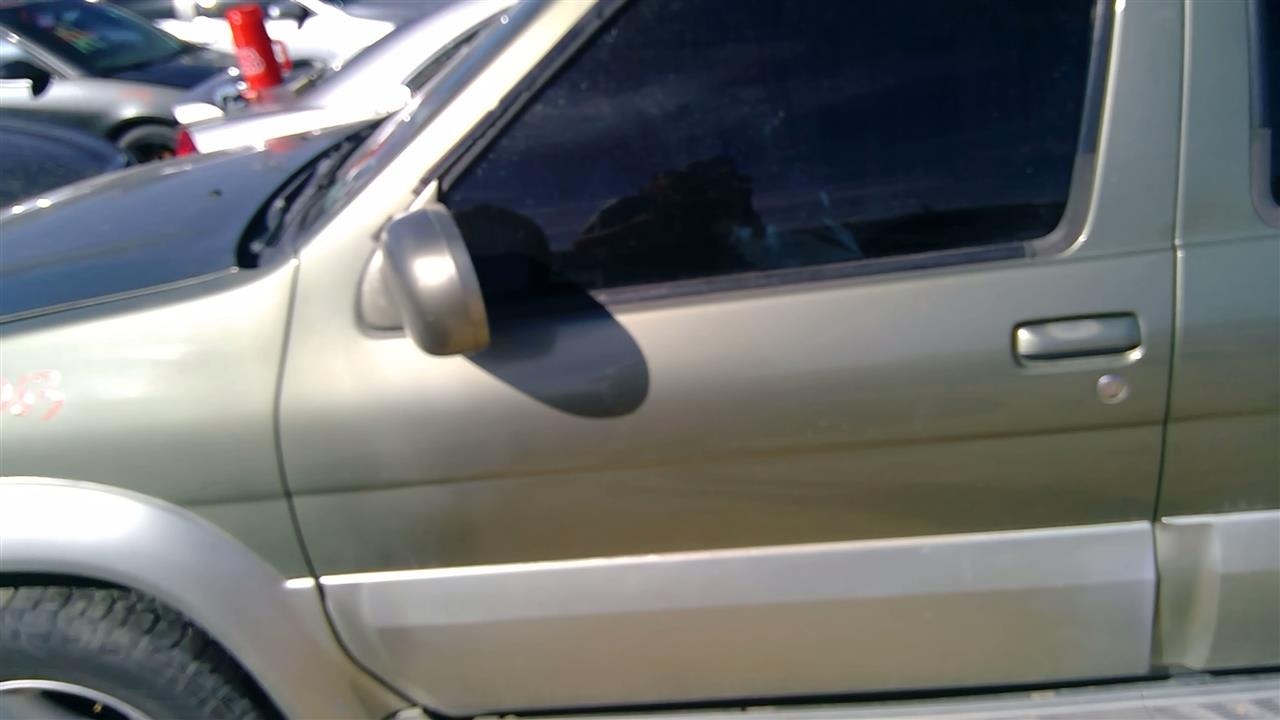 https://f005.backblazeb2.com/file/img-partshotlines-com/Inventory/SW52/Vehicle/19017_11.jpg