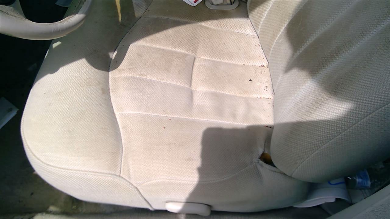 https://f005.backblazeb2.com/file/img-partshotlines-com/Inventory/SW52/Vehicle/19139_03.jpg