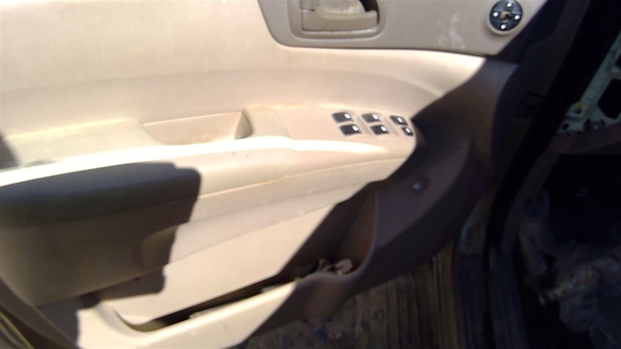 https://f005.backblazeb2.com/file/img-partshotlines-com/Inventory/SW52/Vehicle/19141_02.jpg