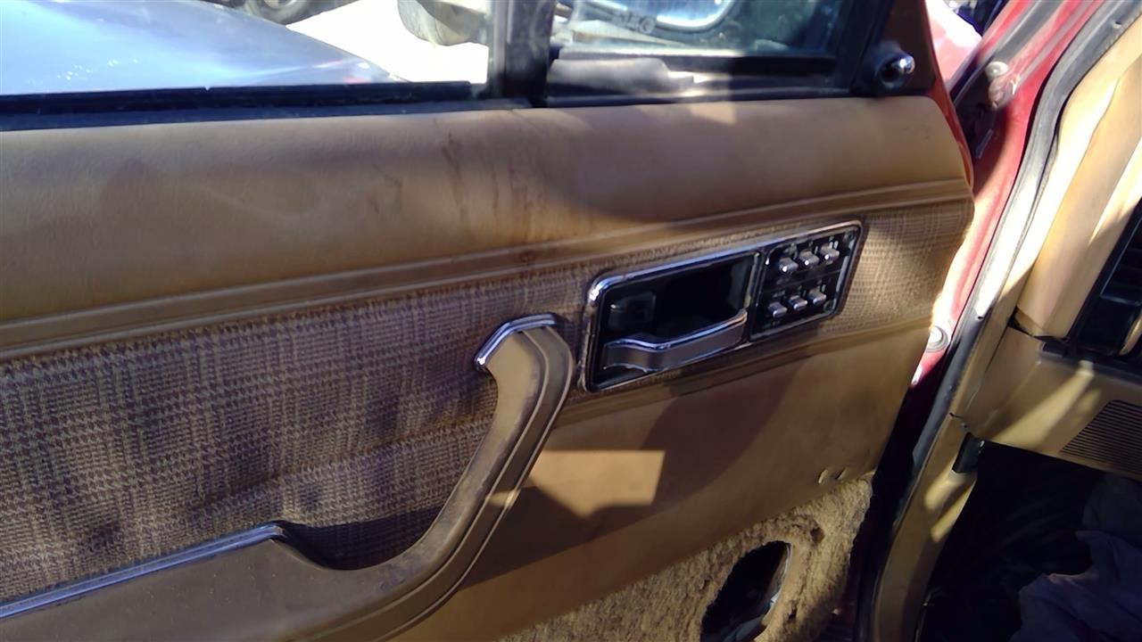 https://f005.backblazeb2.com/file/img-partshotlines-com/Inventory/SW52/Vehicle/19152_02.jpg