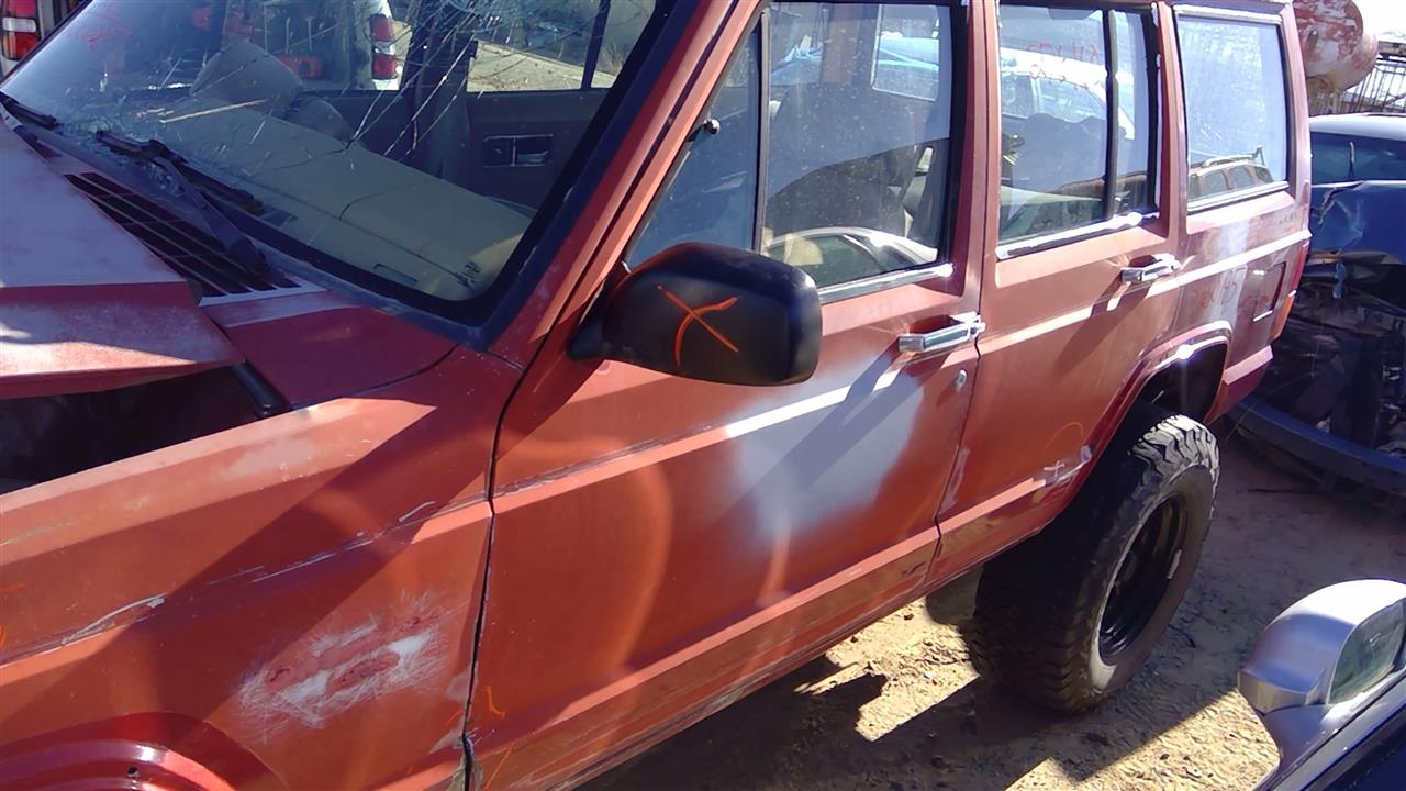 https://f005.backblazeb2.com/file/img-partshotlines-com/Inventory/SW52/Vehicle/19152_10.jpg