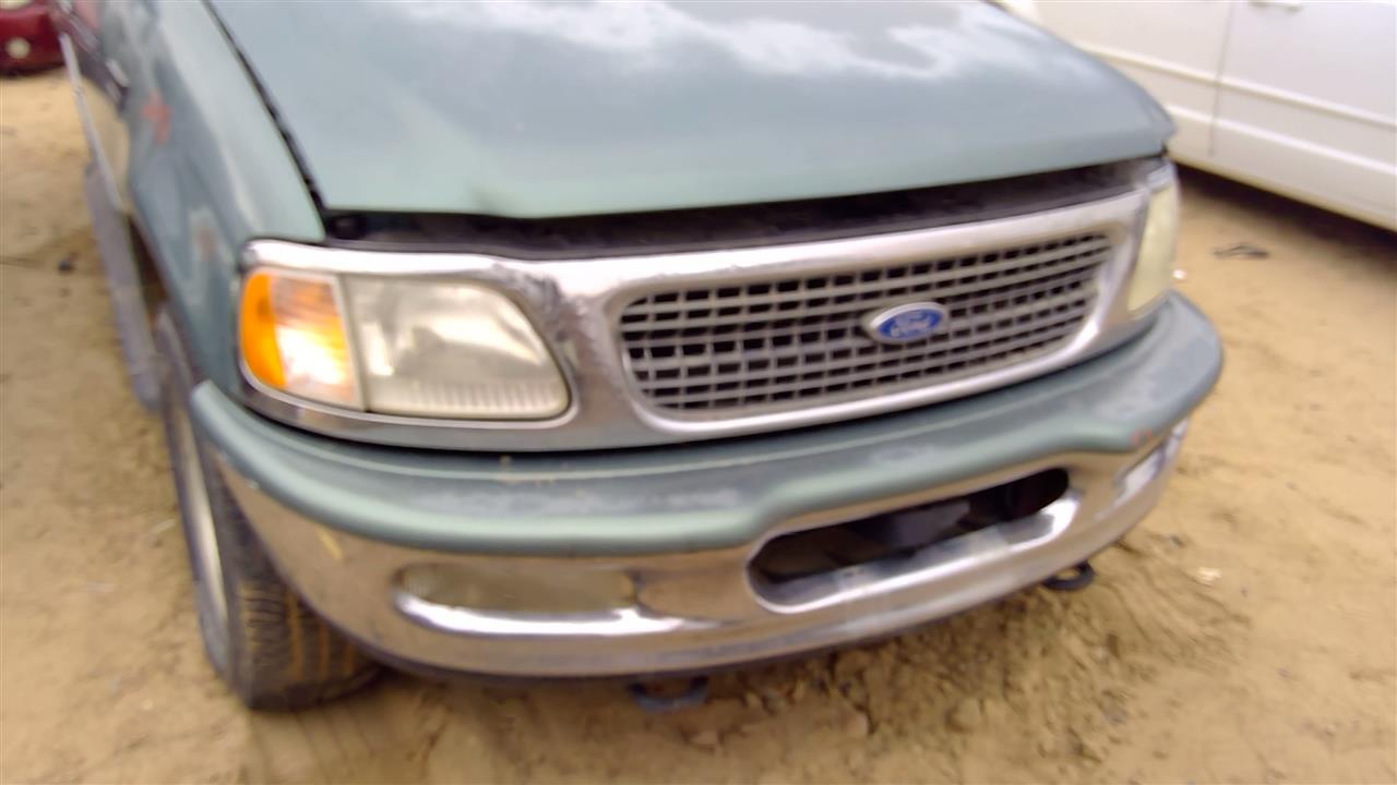 https://f005.backblazeb2.com/file/img-partshotlines-com/Inventory/SW52/Vehicle/19153_06.jpg