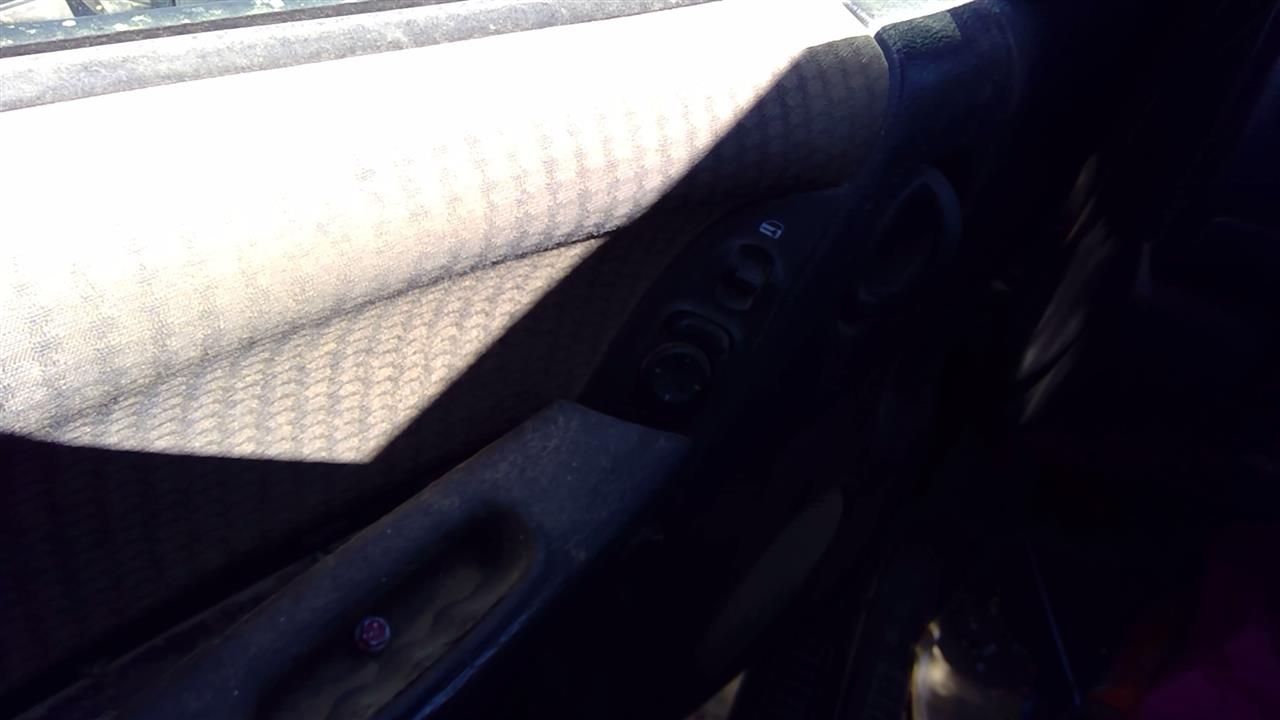 https://f005.backblazeb2.com/file/img-partshotlines-com/Inventory/SW52/Vehicle/19161_02.jpg