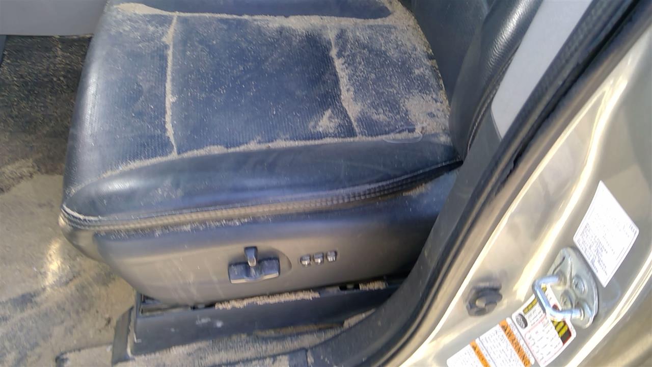 https://f005.backblazeb2.com/file/img-partshotlines-com/Inventory/SW52/Vehicle/19187_03.jpg