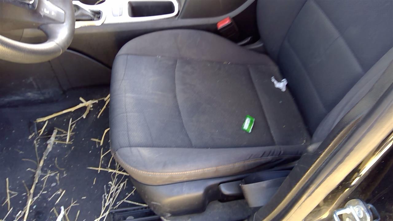 https://f005.backblazeb2.com/file/img-partshotlines-com/Inventory/SW52/Vehicle/19188_03.jpg