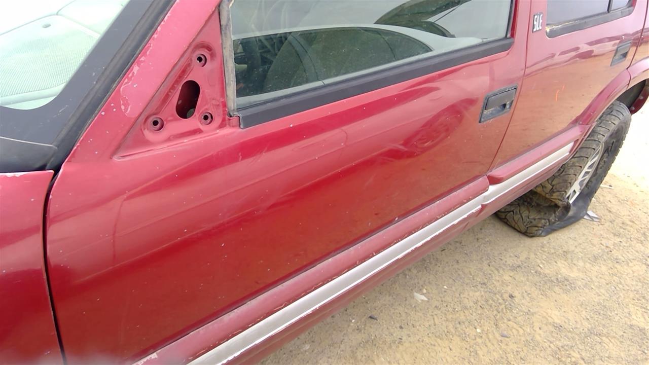 https://f005.backblazeb2.com/file/img-partshotlines-com/Inventory/SW52/Vehicle/19194_10.jpg