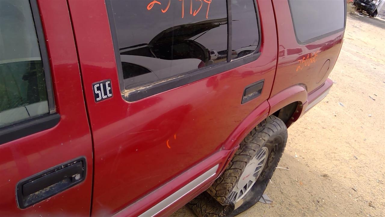 https://f005.backblazeb2.com/file/img-partshotlines-com/Inventory/SW52/Vehicle/19194_11.jpg