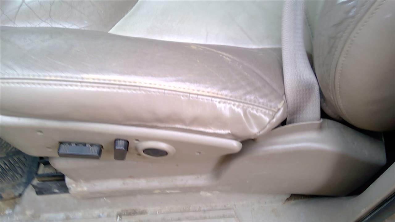 https://f005.backblazeb2.com/file/img-partshotlines-com/Inventory/SW52/Vehicle/19259_03.jpg