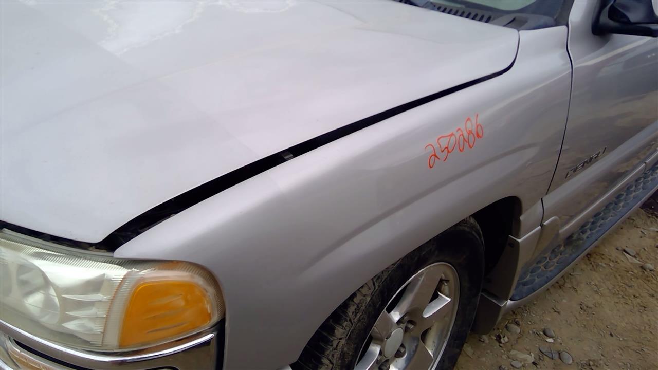 https://f005.backblazeb2.com/file/img-partshotlines-com/Inventory/SW52/Vehicle/19259_10.jpg