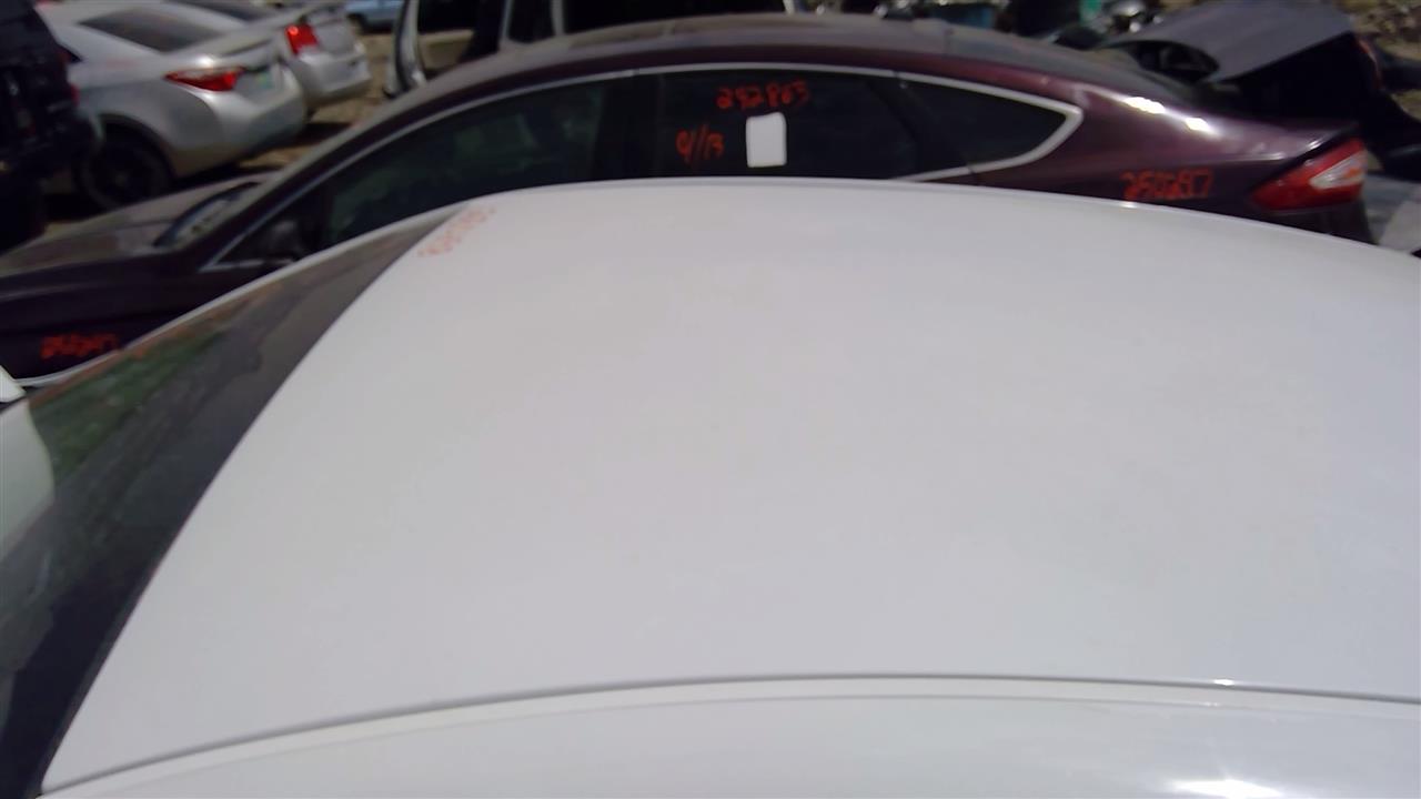 https://f005.backblazeb2.com/file/img-partshotlines-com/Inventory/SW52/Vehicle/19271_04.jpg