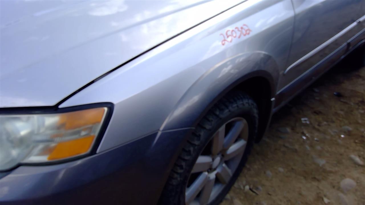 https://f005.backblazeb2.com/file/img-partshotlines-com/Inventory/SW52/Vehicle/19275_09.jpg