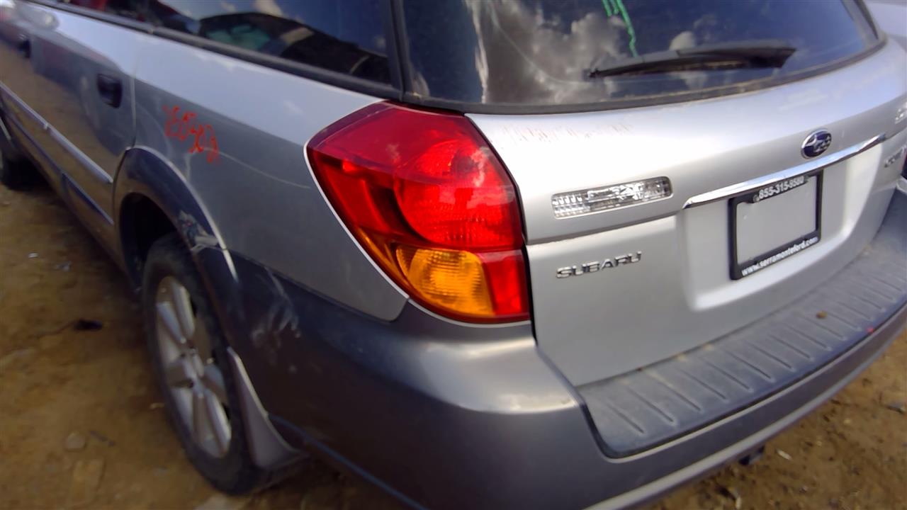 https://f005.backblazeb2.com/file/img-partshotlines-com/Inventory/SW52/Vehicle/19275_13.jpg
