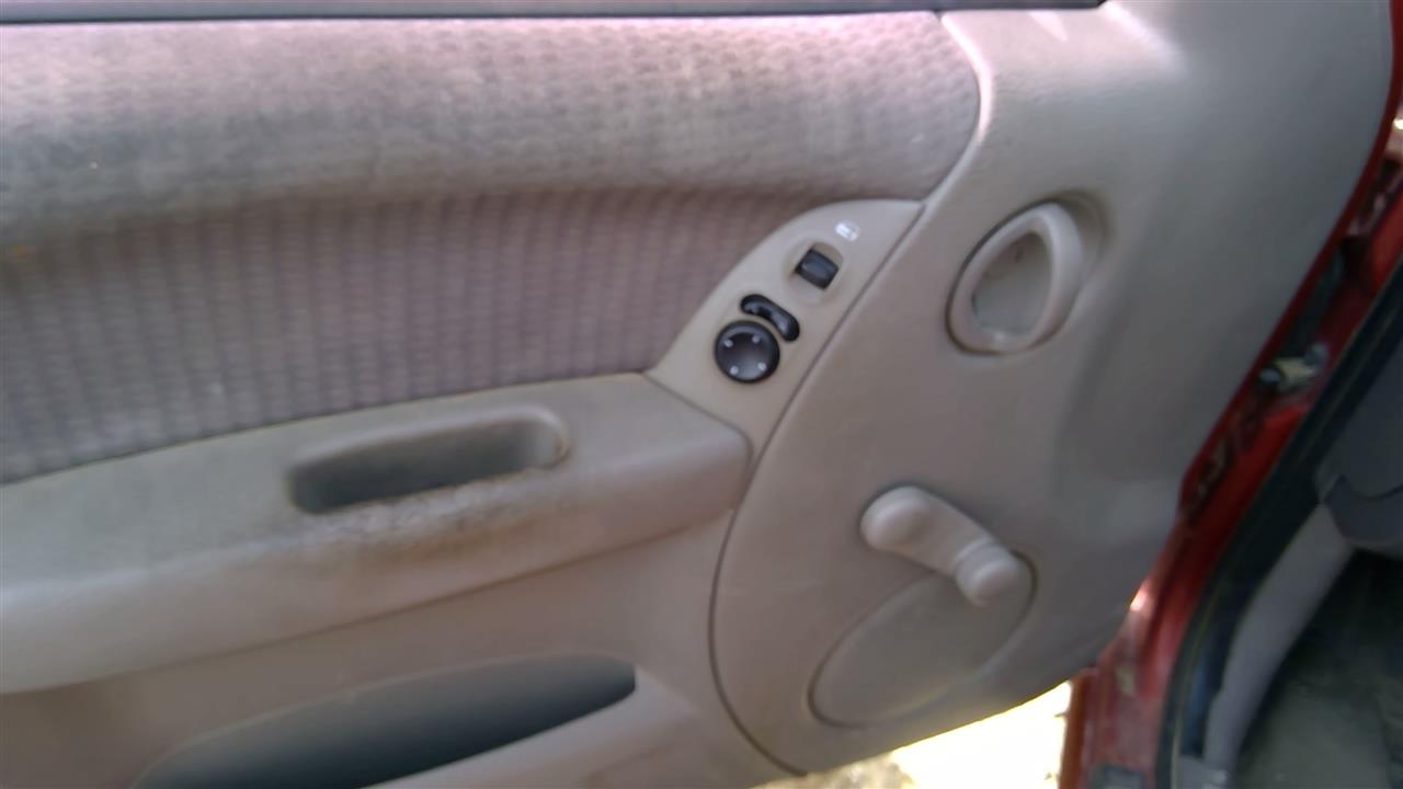https://f005.backblazeb2.com/file/img-partshotlines-com/Inventory/SW52/Vehicle/19282_02.jpg