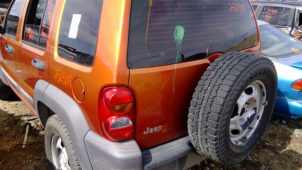 https://f005.backblazeb2.com/file/img-partshotlines-com/Inventory/SW52/Vehicle/19282_13.jpg