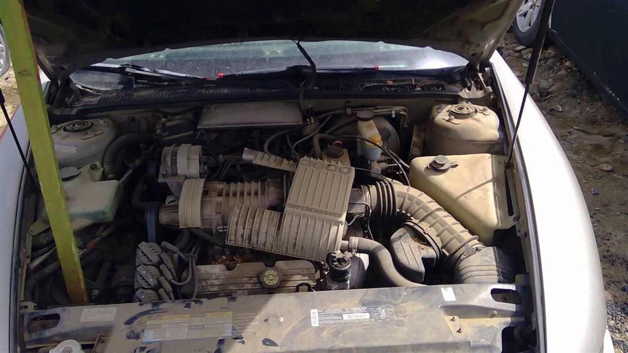 https://f005.backblazeb2.com/file/img-partshotlines-com/Inventory/SW52/Vehicle/19284_05.jpg