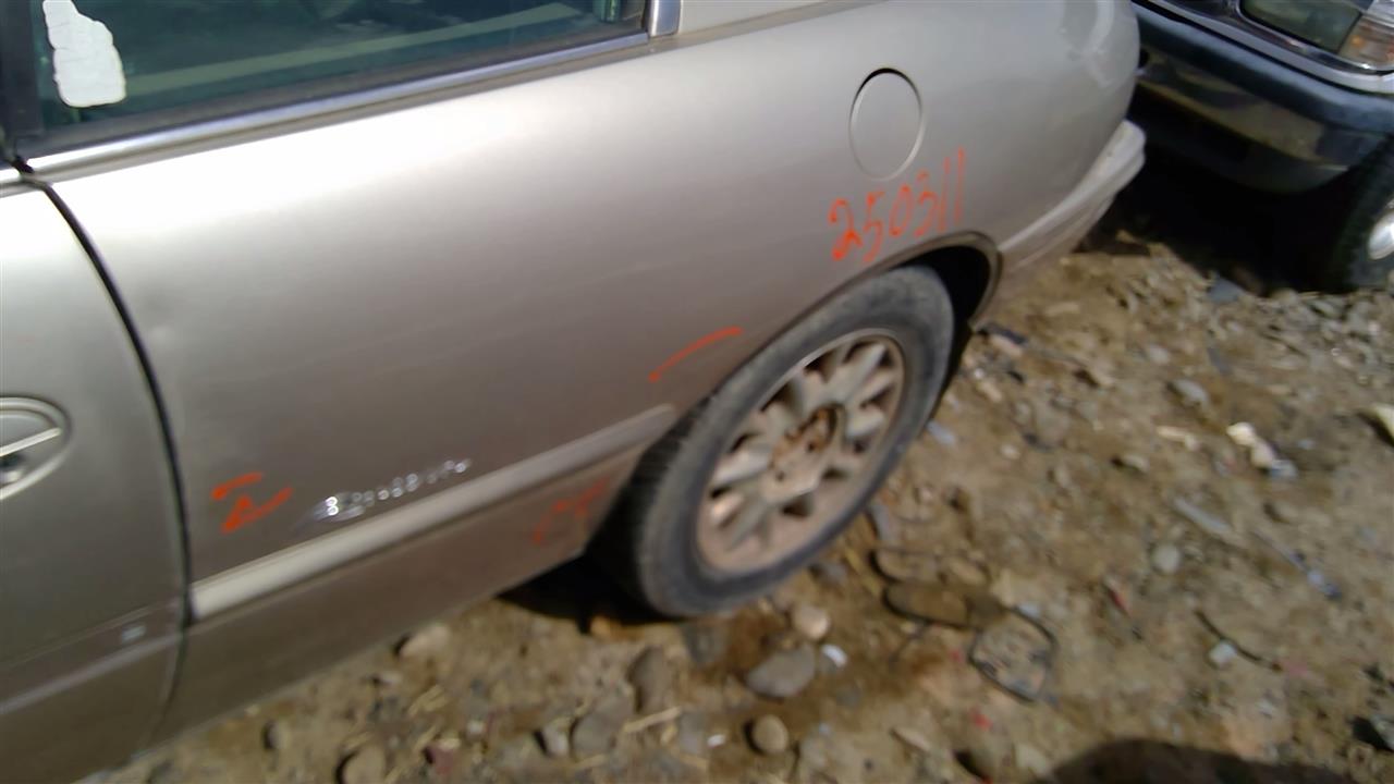 https://f005.backblazeb2.com/file/img-partshotlines-com/Inventory/SW52/Vehicle/19284_12.jpg