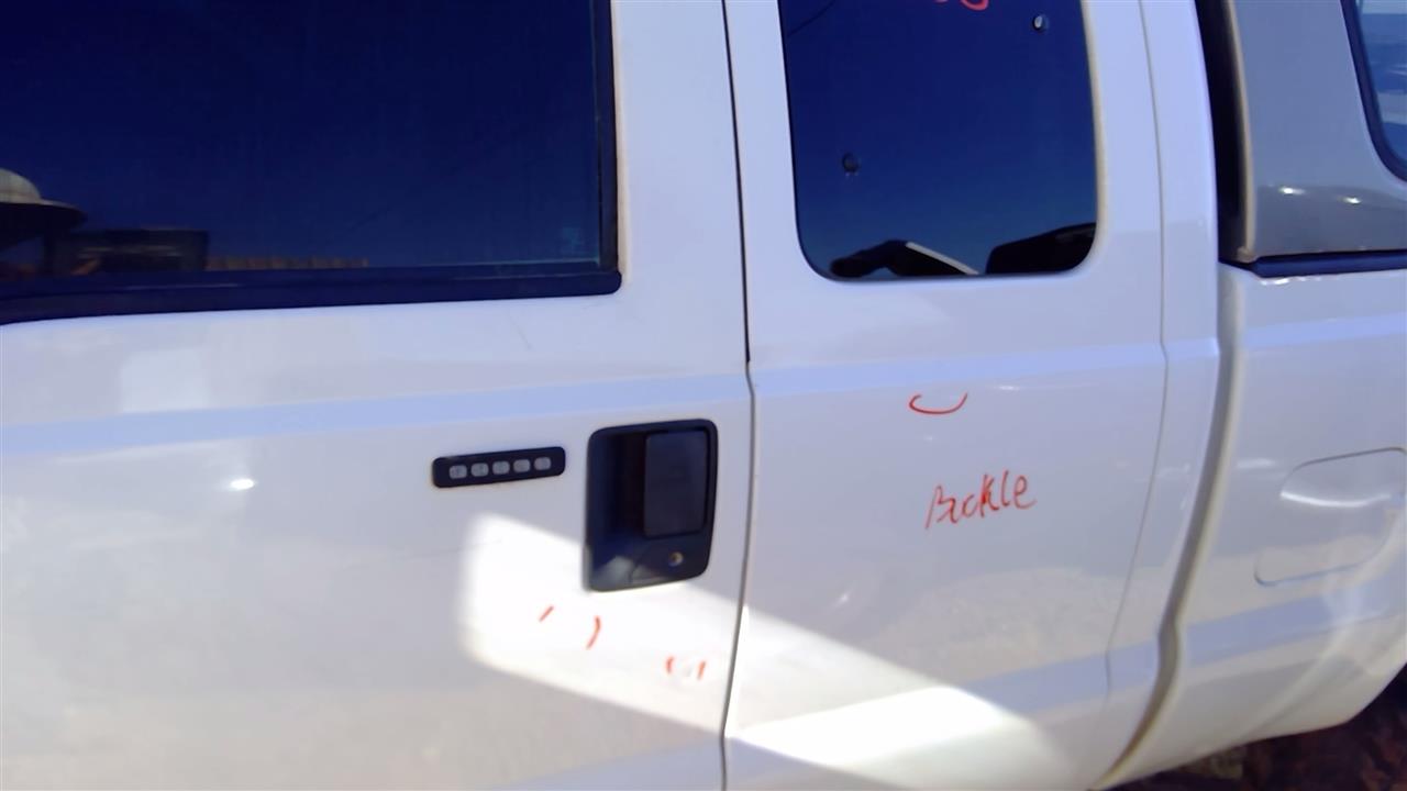 https://f005.backblazeb2.com/file/img-partshotlines-com/Inventory/SW52/Vehicle/19287_13.jpg