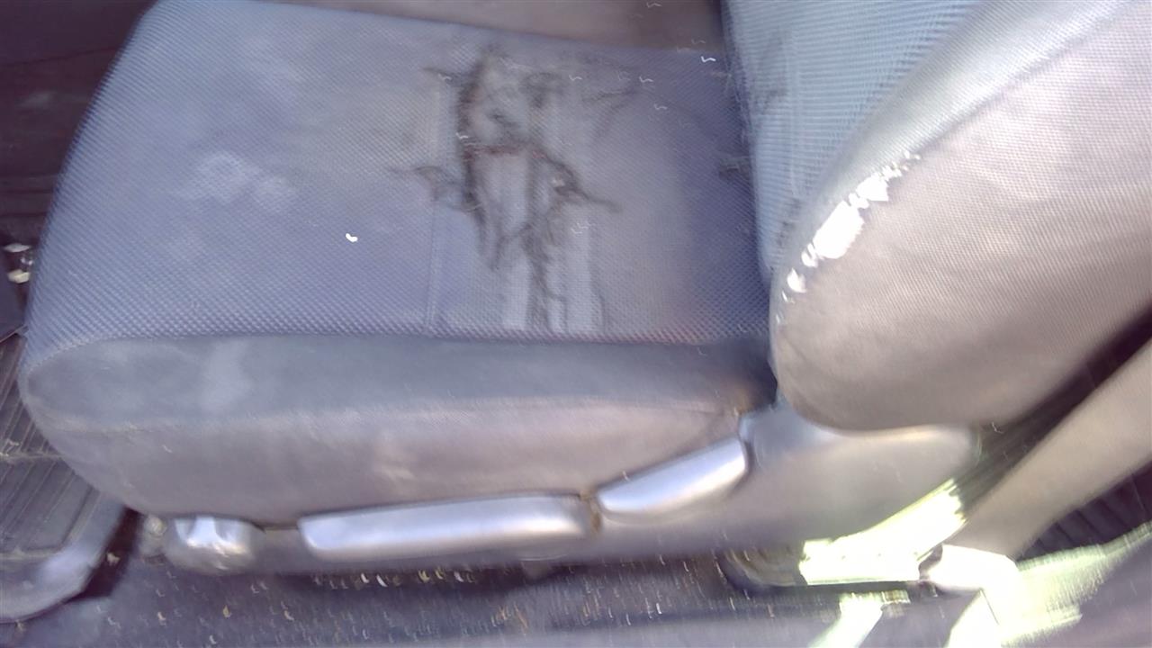 https://f005.backblazeb2.com/file/img-partshotlines-com/Inventory/SW52/Vehicle/19294_03.jpg