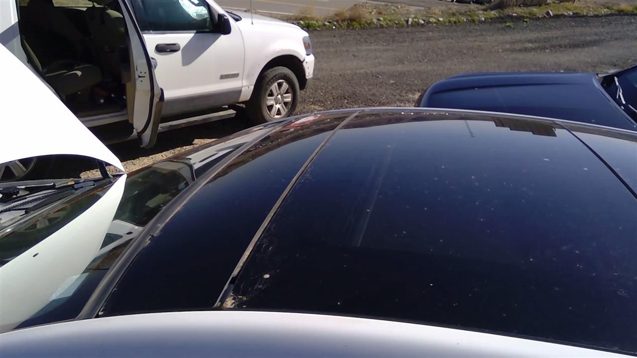 https://f005.backblazeb2.com/file/img-partshotlines-com/Inventory/SW52/Vehicle/19294_06.jpg