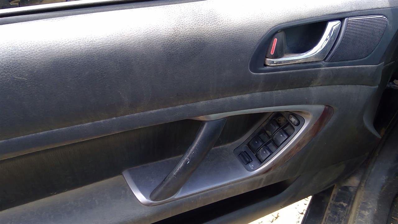 https://f005.backblazeb2.com/file/img-partshotlines-com/Inventory/SW52/Vehicle/19325_02.jpg