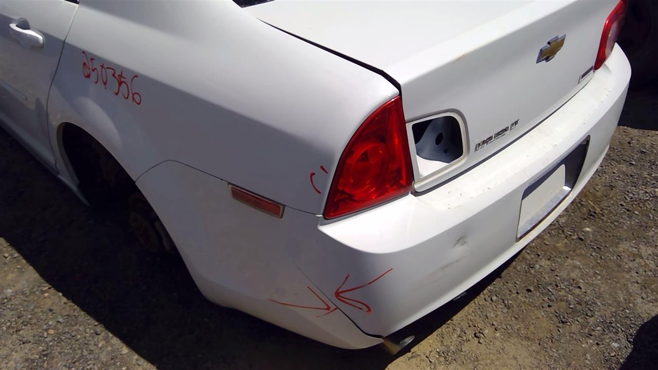https://f005.backblazeb2.com/file/img-partshotlines-com/Inventory/SW52/Vehicle/19330_13.jpg