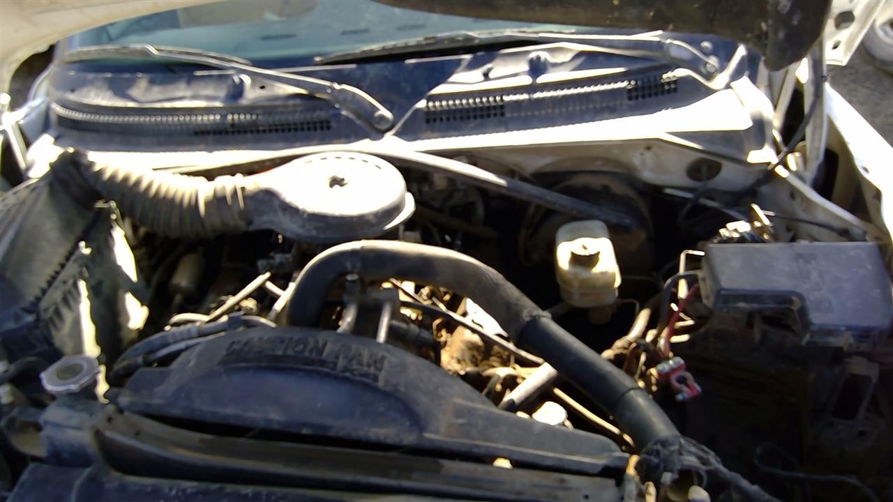 https://f005.backblazeb2.com/file/img-partshotlines-com/Inventory/SW52/Vehicle/19335_05.jpg
