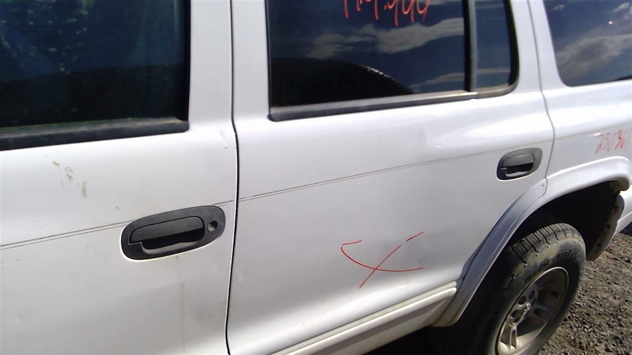 https://f005.backblazeb2.com/file/img-partshotlines-com/Inventory/SW52/Vehicle/19335_10.jpg