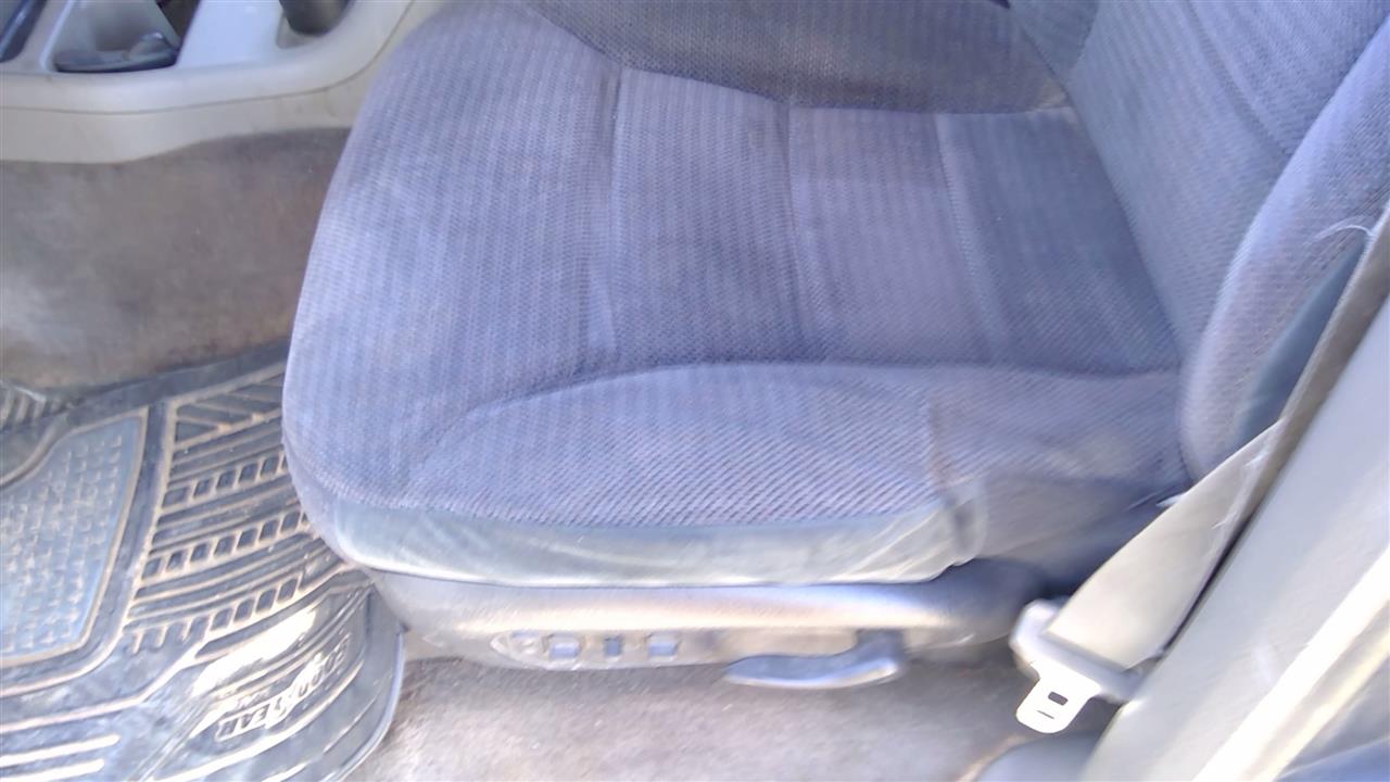 https://f005.backblazeb2.com/file/img-partshotlines-com/Inventory/SW52/Vehicle/19351_03.jpg