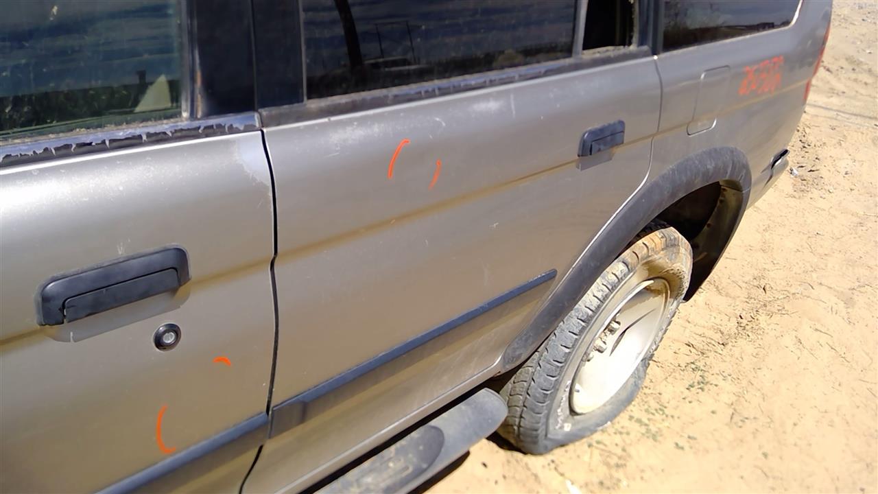 https://f005.backblazeb2.com/file/img-partshotlines-com/Inventory/SW52/Vehicle/19356_11.jpg