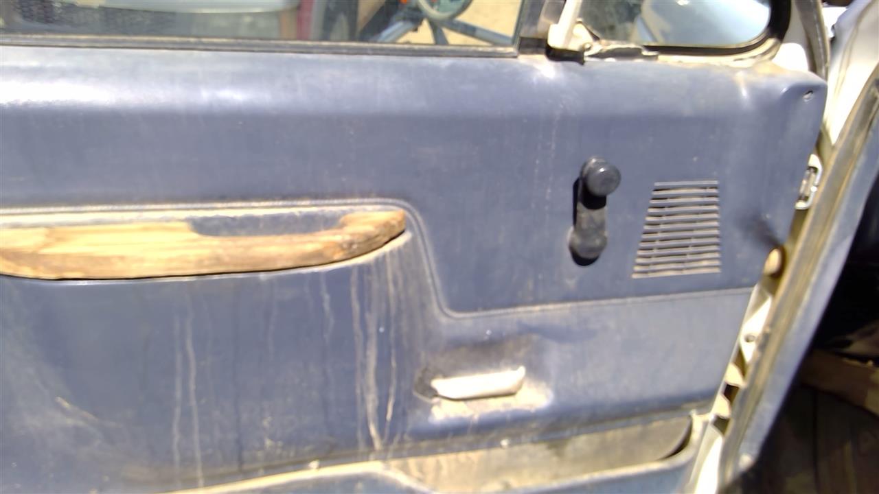 https://f005.backblazeb2.com/file/img-partshotlines-com/Inventory/SW52/Vehicle/19387_04.jpg