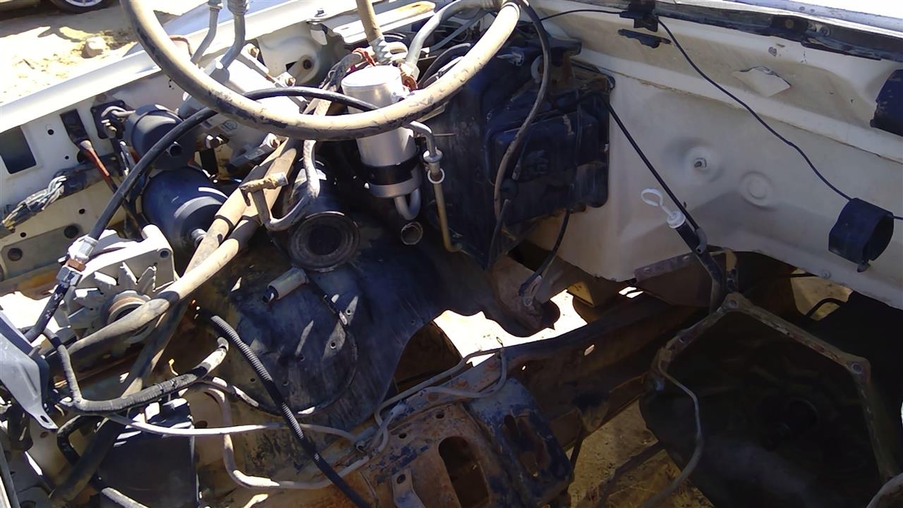 https://f005.backblazeb2.com/file/img-partshotlines-com/Inventory/SW52/Vehicle/19387_08.jpg
