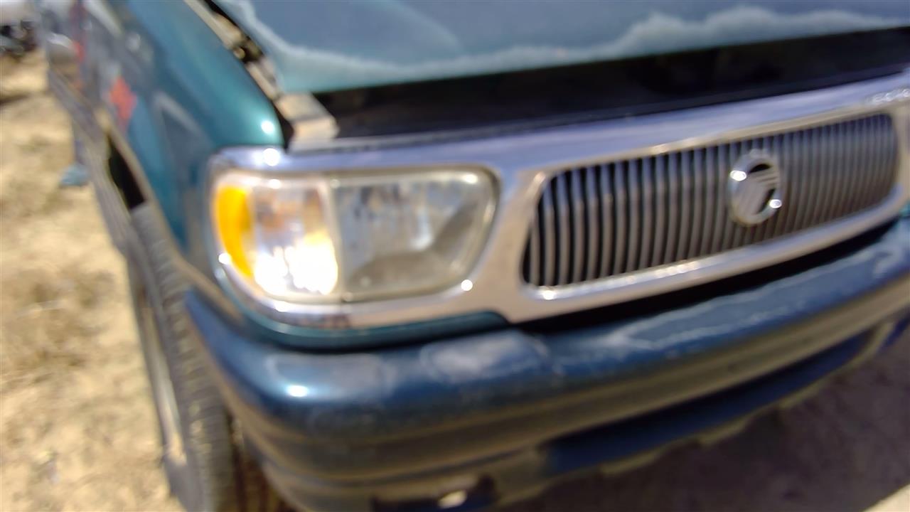 https://f005.backblazeb2.com/file/img-partshotlines-com/Inventory/SW52/Vehicle/19389_06.jpg