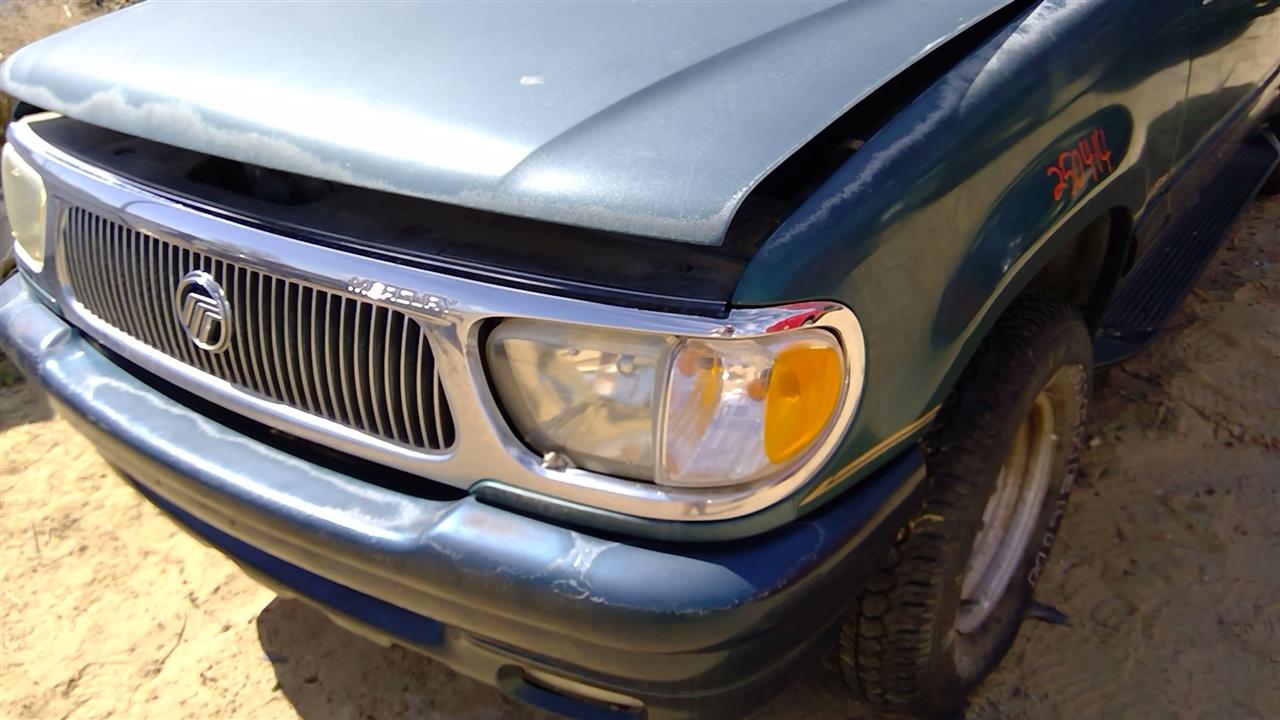 https://f005.backblazeb2.com/file/img-partshotlines-com/Inventory/SW52/Vehicle/19389_09.jpg