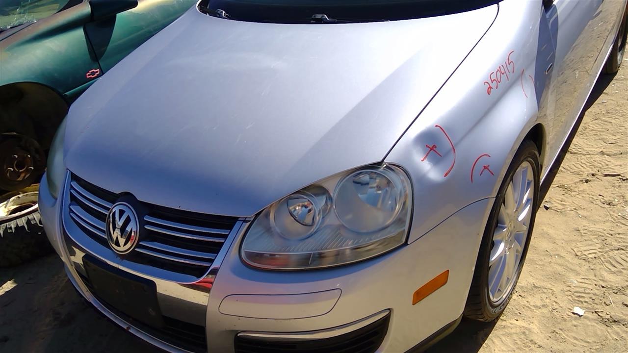 https://f005.backblazeb2.com/file/img-partshotlines-com/Inventory/SW52/Vehicle/19390_07.jpg