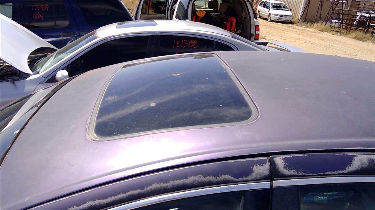 https://f005.backblazeb2.com/file/img-partshotlines-com/Inventory/SW52/Vehicle/19392_04.jpg
