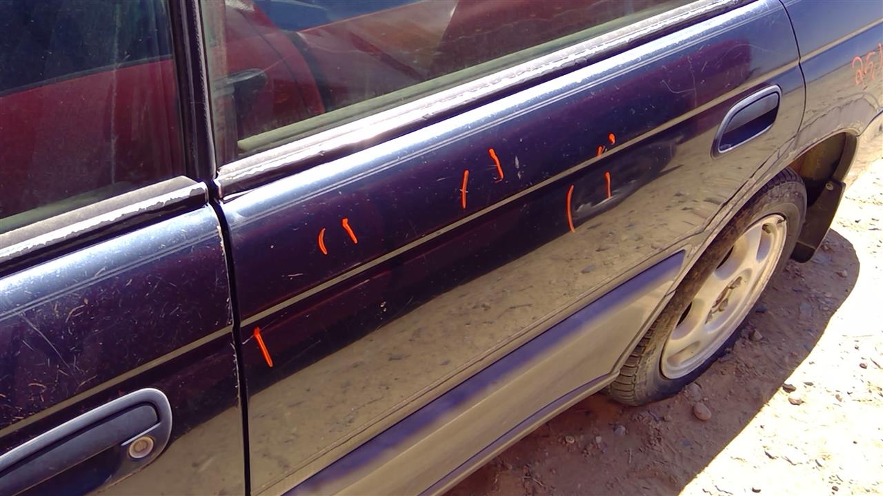 https://f005.backblazeb2.com/file/img-partshotlines-com/Inventory/SW52/Vehicle/19397_12.jpg